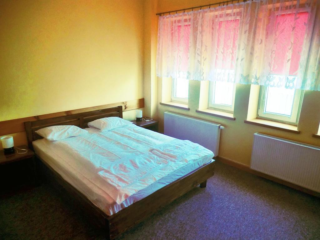 Bed and Breakfast Iskra Августів Номер фото